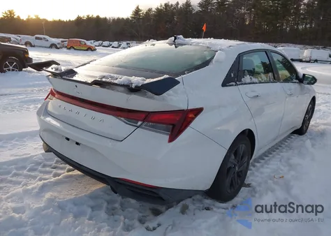 2021 Hyundai Elantra Sel z USA, uszkodzony, nr VIN 5NPLM4AG7MH044087